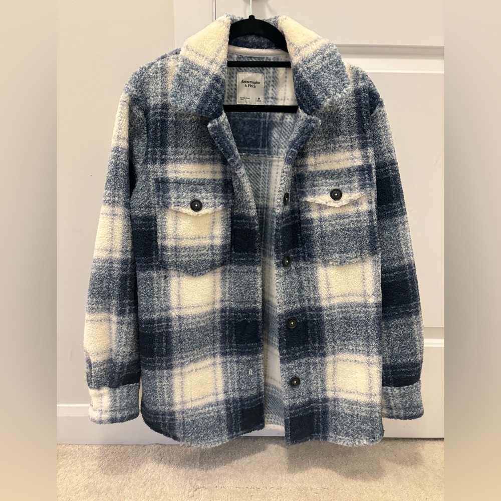 Abercrombie Shacket - blue plaid - Size medium